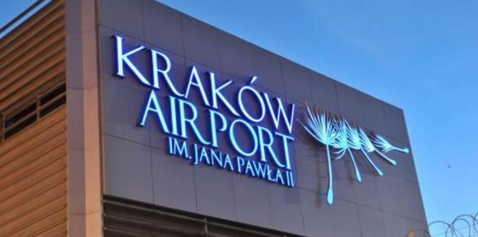 Administracja portu lotniczego wspierana przez XPRIMER