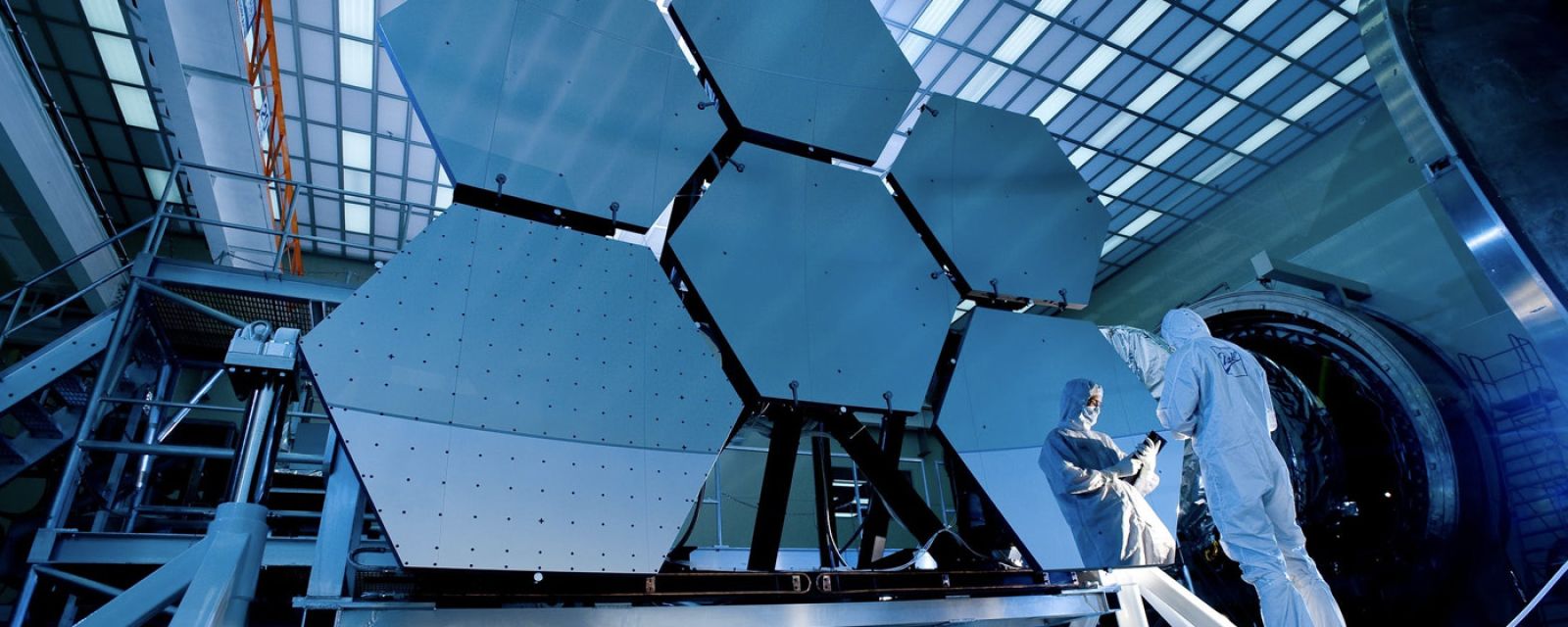 Jak wykorzystać technologiczne innowacje w sektorze produkcyjnym?