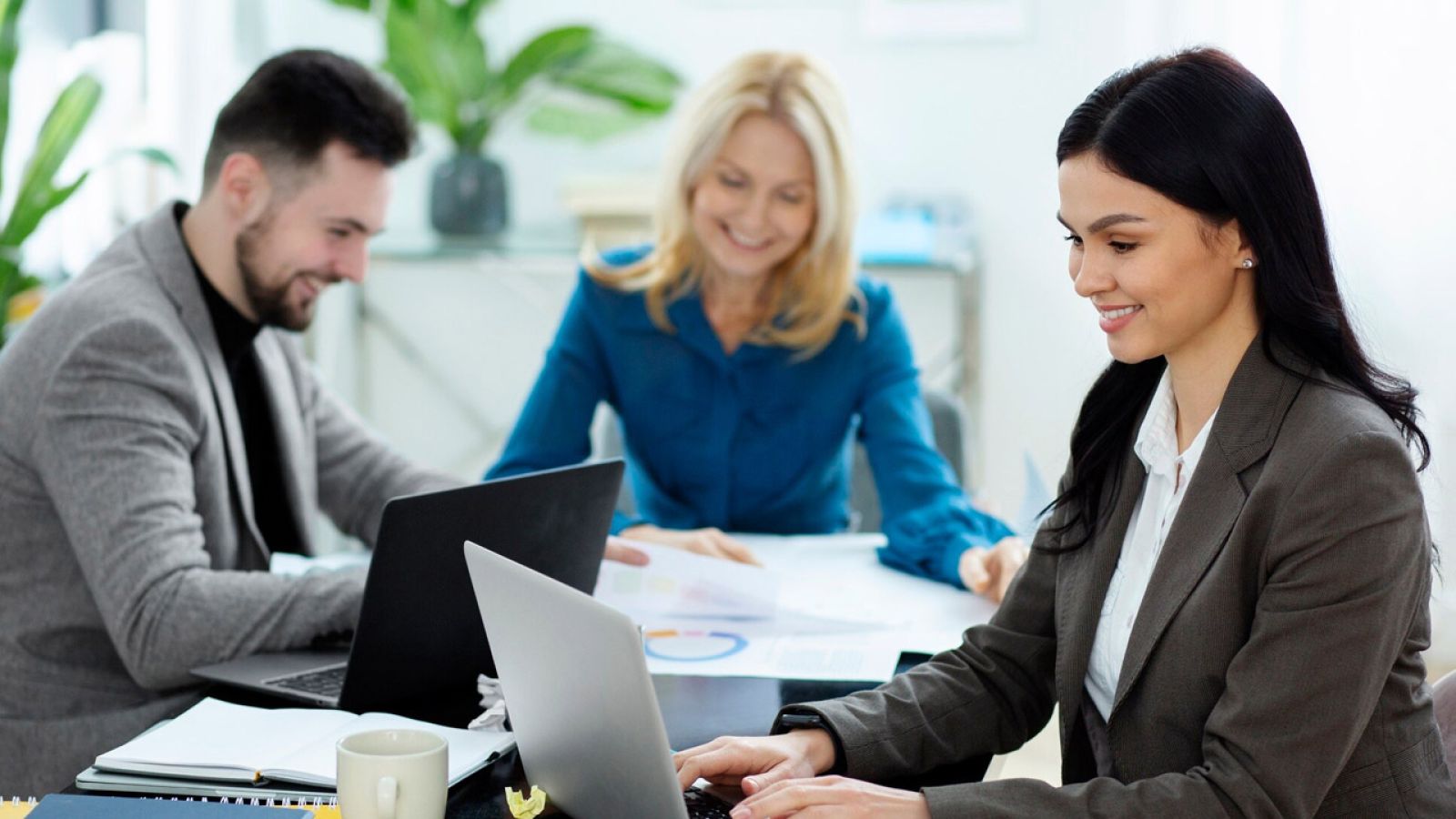 Niedobór wykwalifikowanych pracowników i brak transferu wiedzy – raport SAP Polska