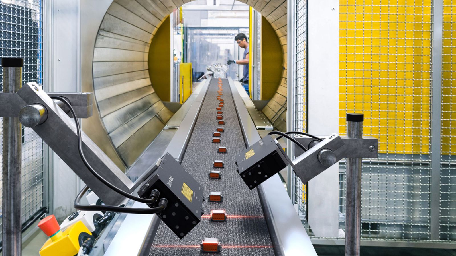 Nowe trendy w branży produkcyjnej: rozwój ekosystemów łańcucha dostaw, automatyzacja i wyzwania w obliczu globalnych zmian