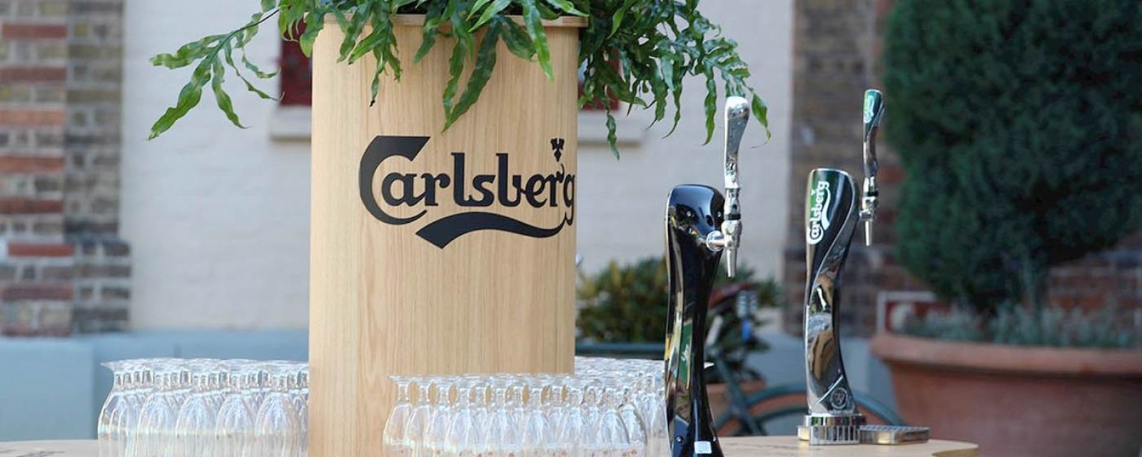 Carlsberg wdraża rozwiązanie IFS do zarządzania serwisem w terenie, aby usprawnić swoją działalność