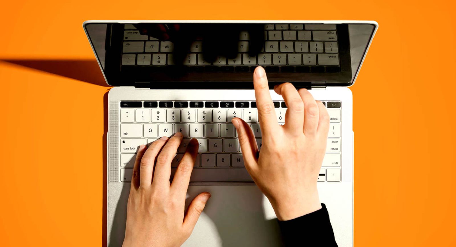 Cyfrowa transformacja w dystrybucji i handlu – jak w praktyce zmienia biznes?