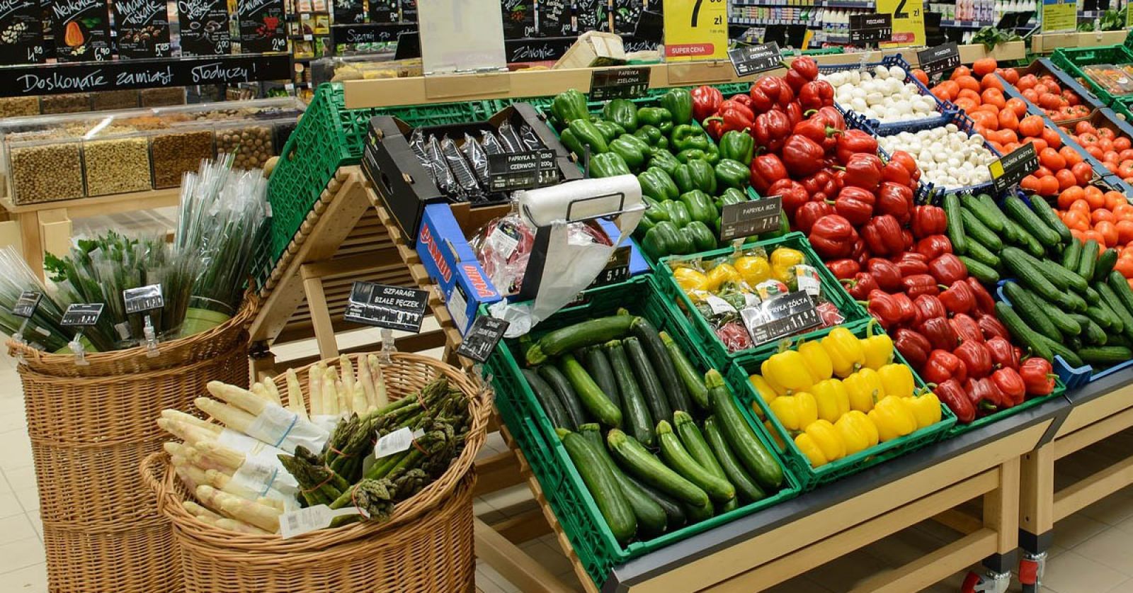 Carrefour wspiera doświadczenia e-konsumentów