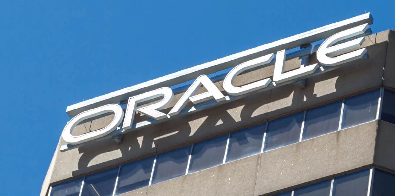 Oracle Database 21c umacnia firmę Oracle na pozycji lidera w dziedzinie baz danych