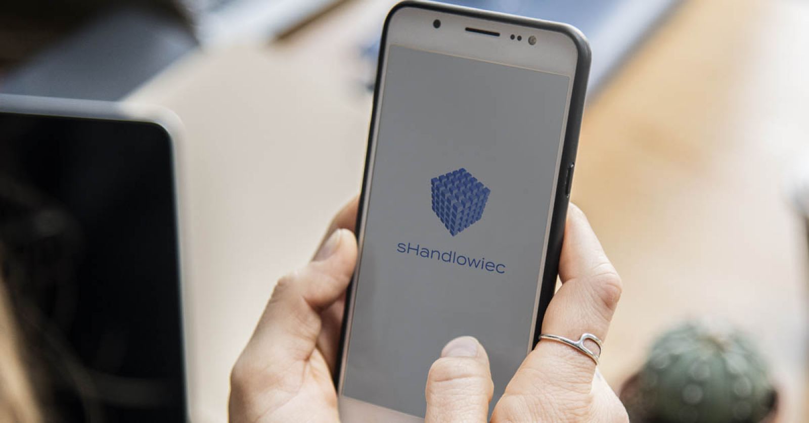 Aplikacja mobilna sHandlowiec coraz popularniejsza wśród użytkowników sBiznes ERP