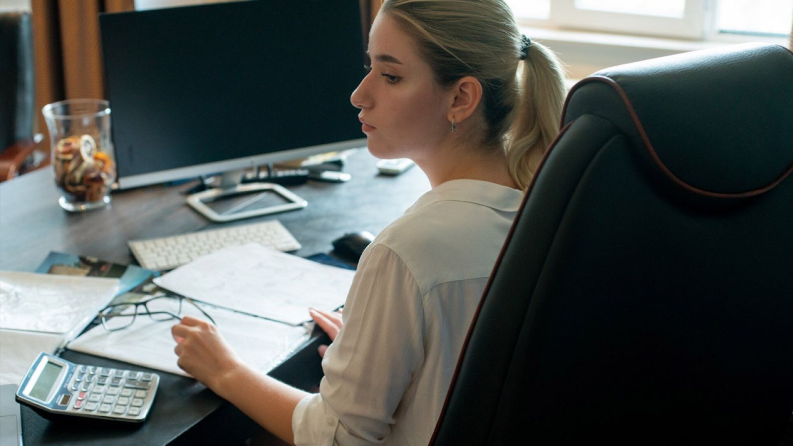 Kadry Płace enova365 zintegrowane z Microsoft Dynamics 365 wspierają Grupę ERBUD