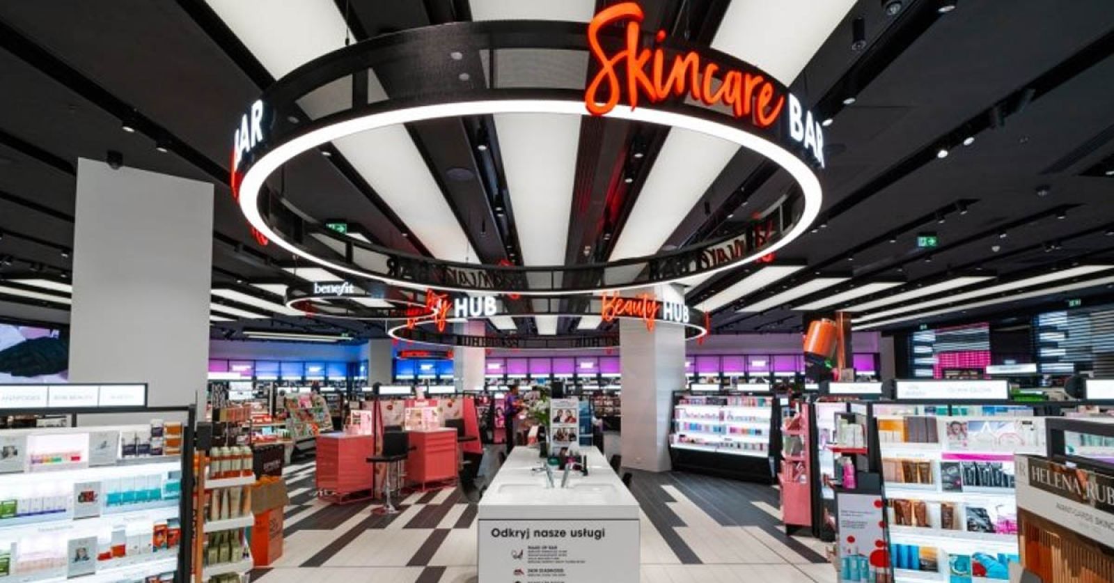 Gavdi wspiera zarządzanie procesami kadrowo-płacowymi w Sephora Polska