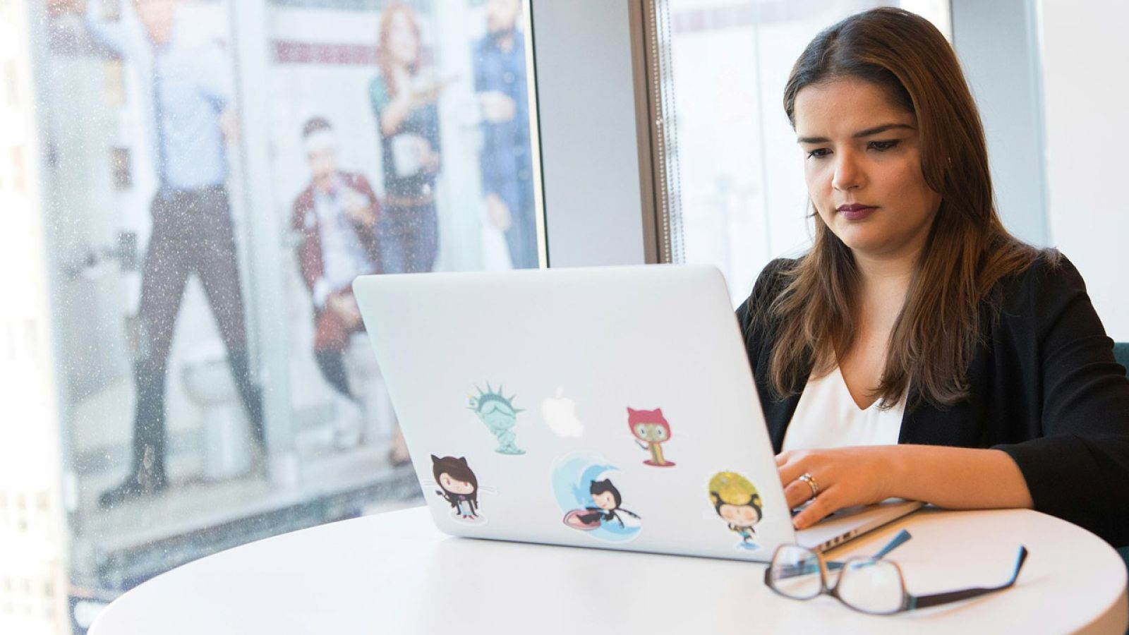 Automatyzacja, sztuczna inteligencja, chmura, bezpieczeństwo – kluczowe kompetencje inżynierskie w IT